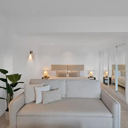 Mediterraneo Beachfront 8 - Center *