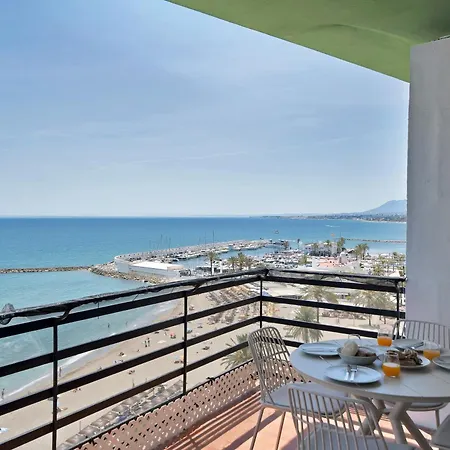 Mediterraneo Beachfront 8 - Center * ماربيا
